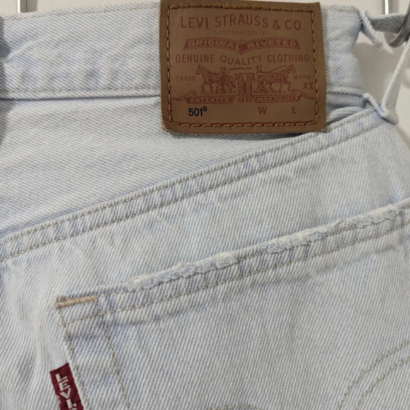 Levis Premium 501 Original Fit Cropped  Jeans women's - Picture 8 of 11